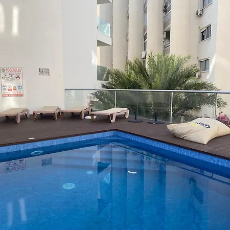 Seaview Retreat Apartment Larnaca